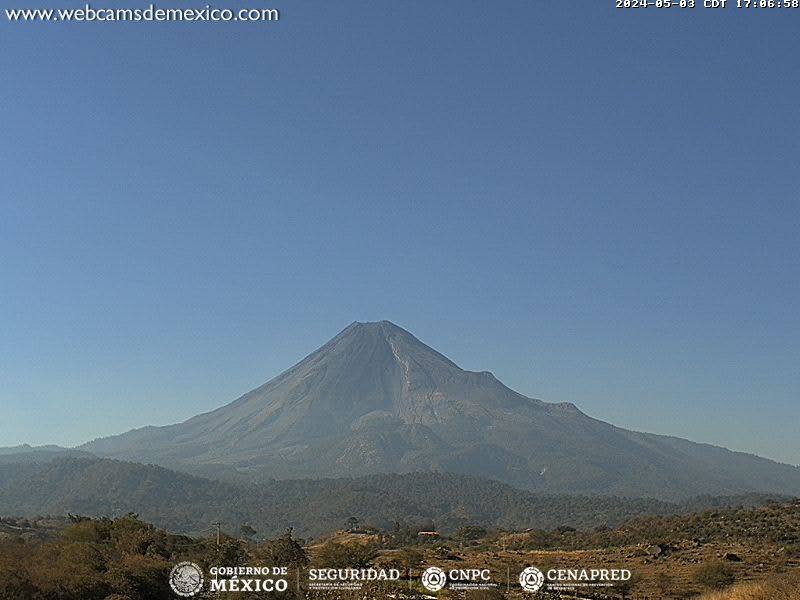 Volcán de Colima desde Montitlán